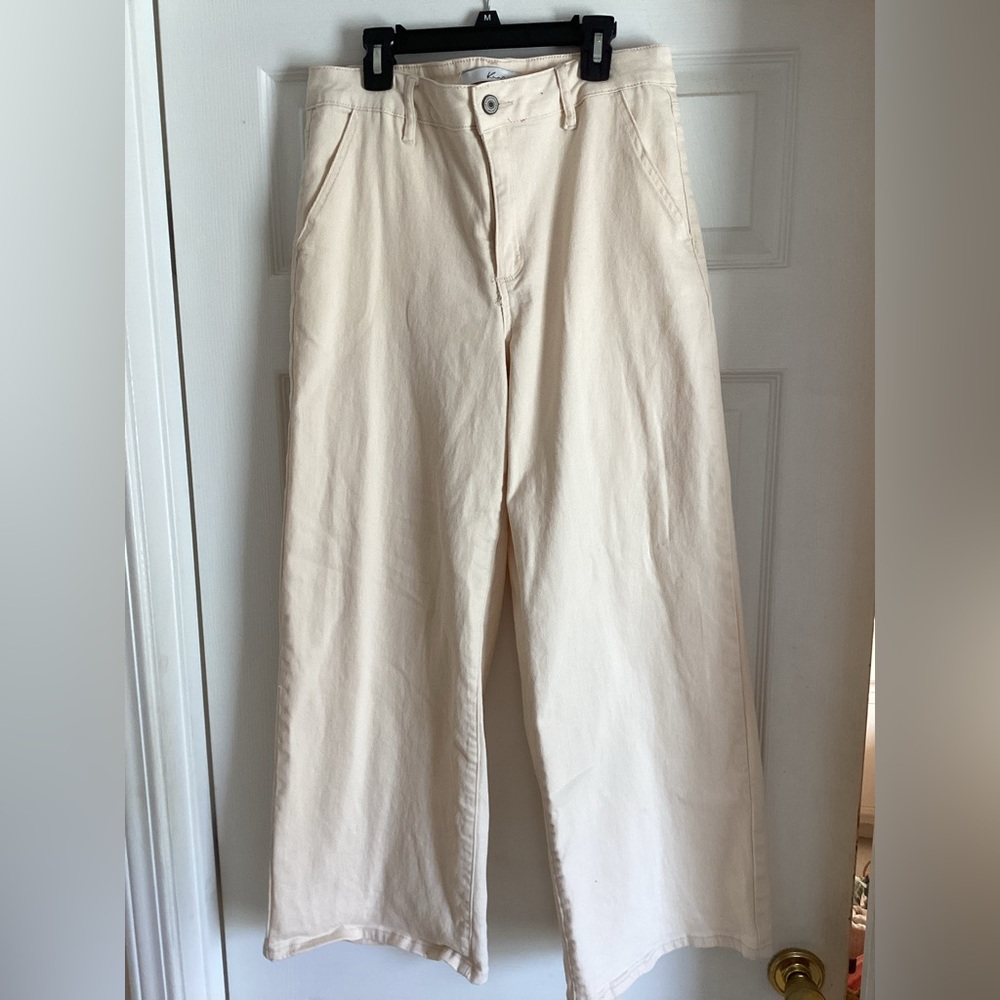 Beige Wide-Leg Women’s Pants - Classic Casual Trousers